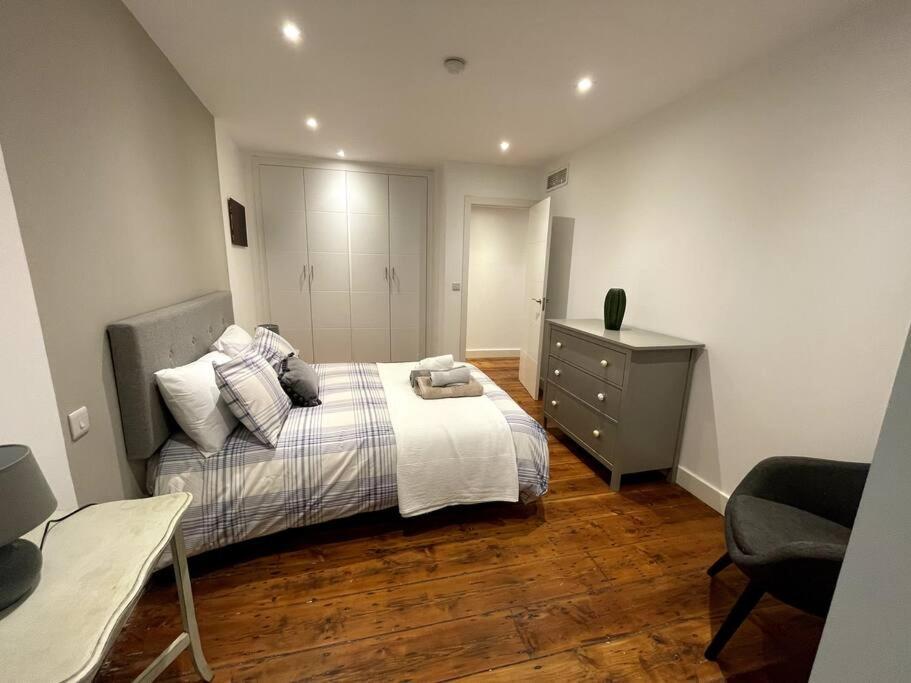 Stylish 2Br Contemporary Design Perfect Vacation Apartment Gibraltar Ngoại thất bức ảnh